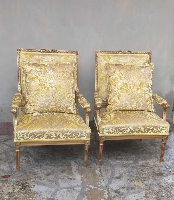 Антични Кресла/Фотьойли