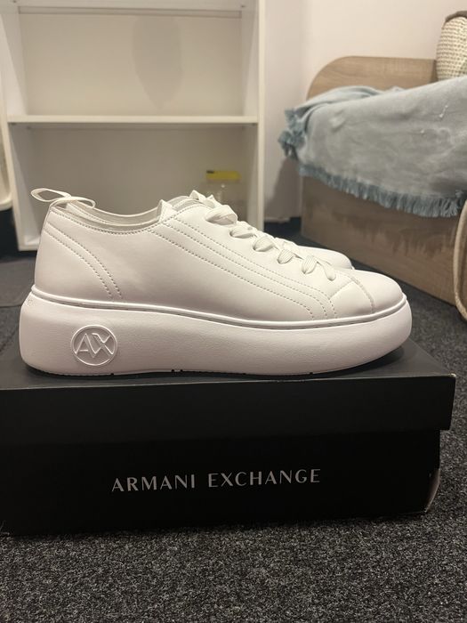 Дамски маратонки Armani Exchange