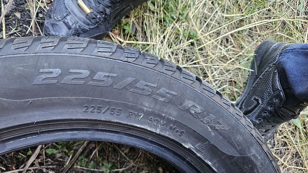 2бр гуми 225 55 17 дот 22 пирели pirelli