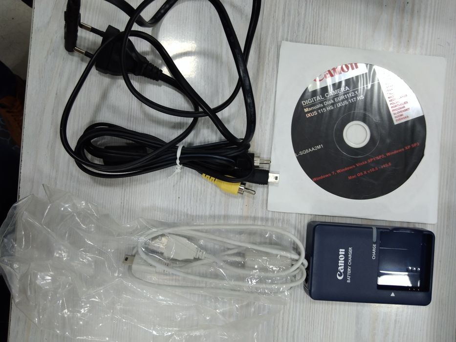Canon IXUS 115 HS sotiladi
