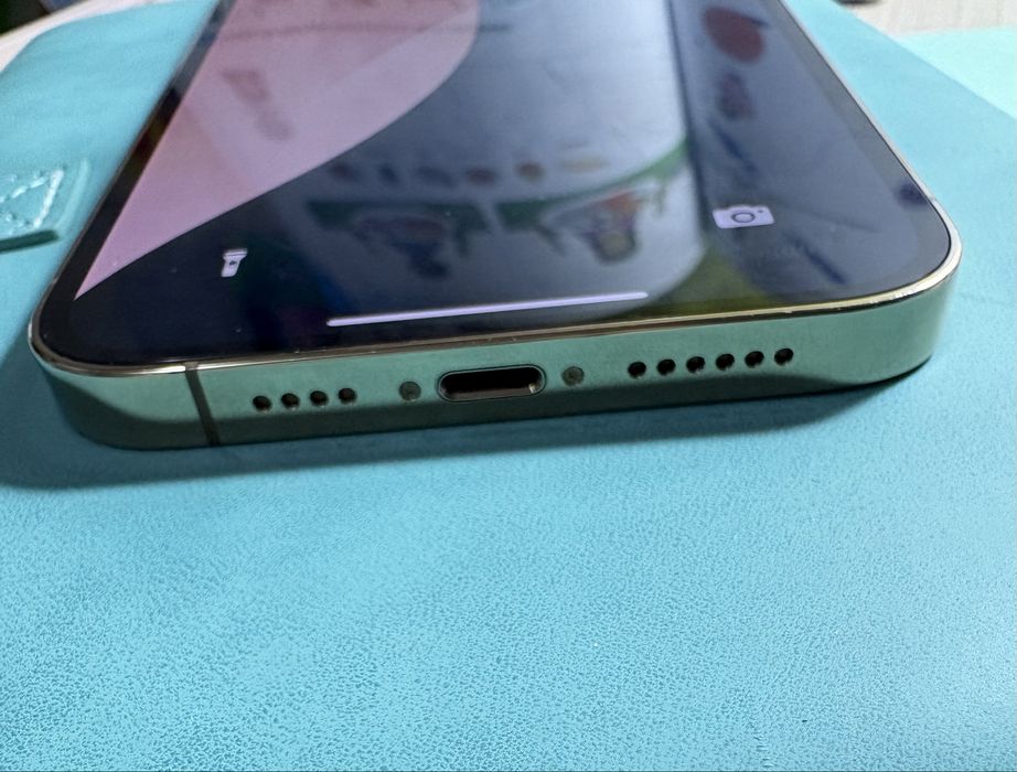 Продам Айфон 13 Про Макс 256мг Золотой