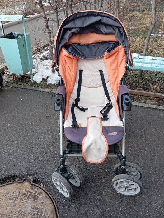 Продам детскую коляску