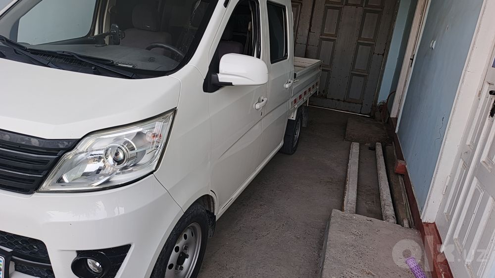 Changan dubl kabina