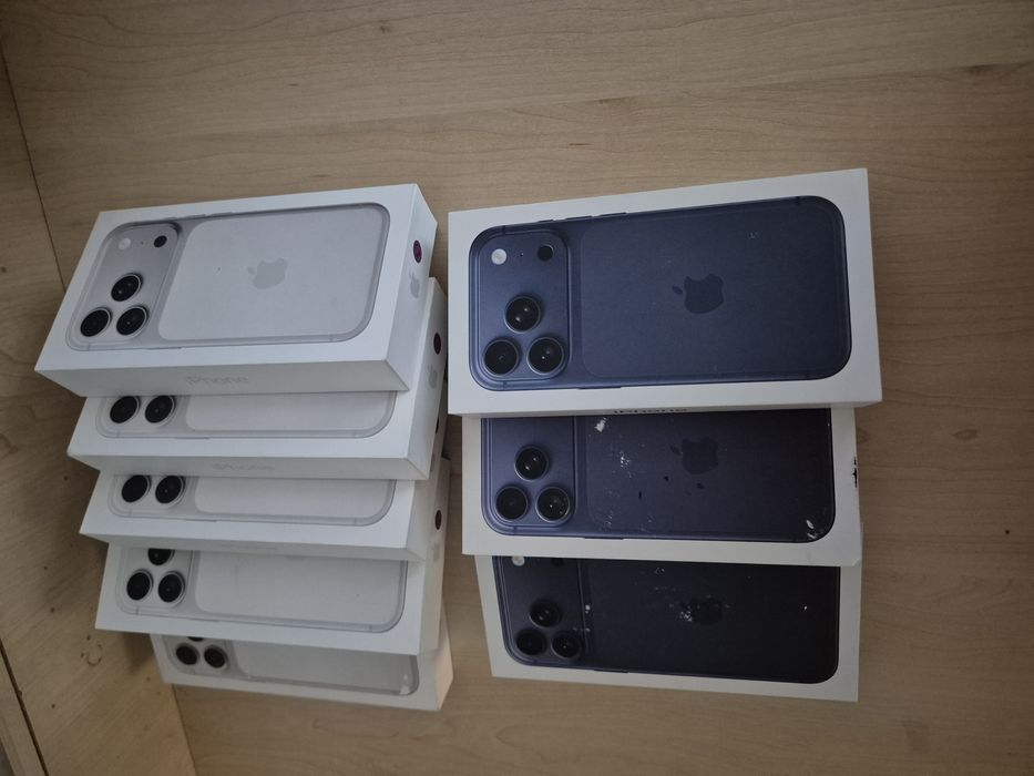 Phone 17 pro серебристый 512 оригинал
