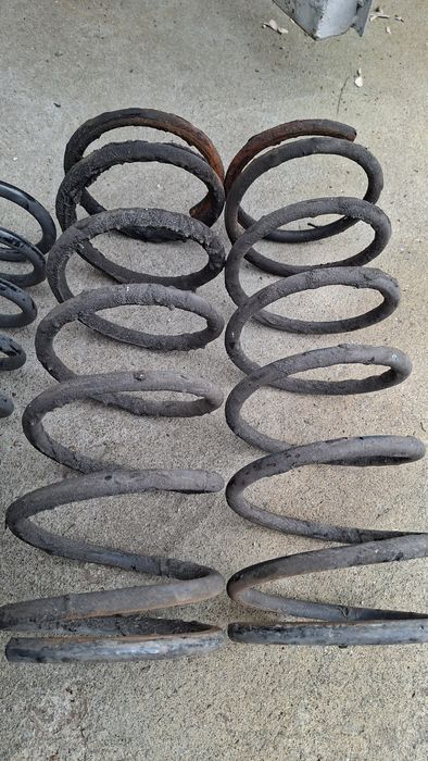 Пружини за Волво 240 245