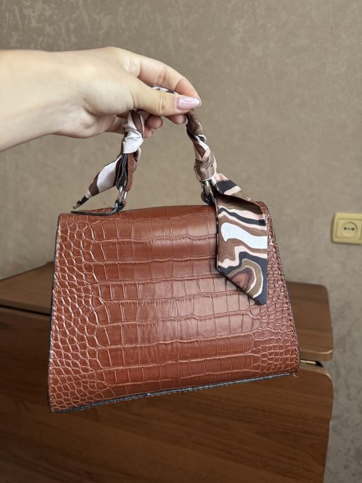 Сумочка новая, красивая.