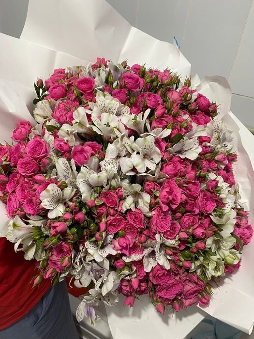 Букет цветов роза