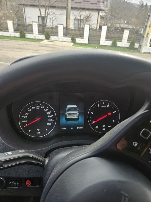 Mercedes Benz 3.5 tone