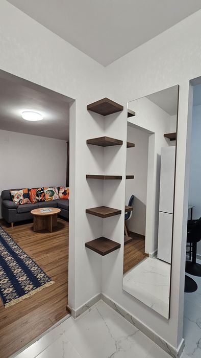 Proprietar, închiriez apartament 2 camere – Zonă centrală