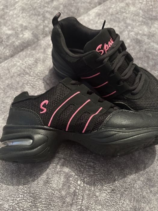 Продам джазовки 36 размер