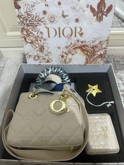 Сумка Dior люкс с коробкой