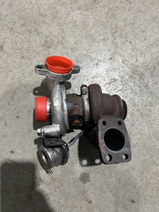 Турбина  за 1.6 HDI