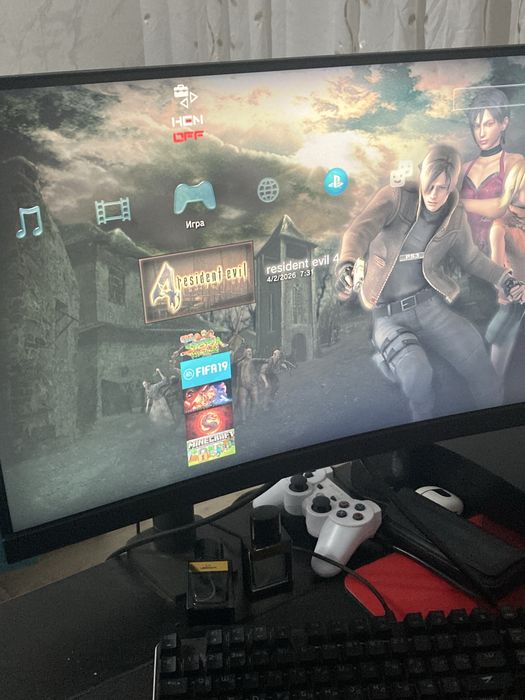 продам PS3 slim 300gb