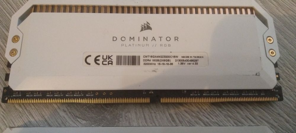 Ram dominator platinum 16gb(2x8gb