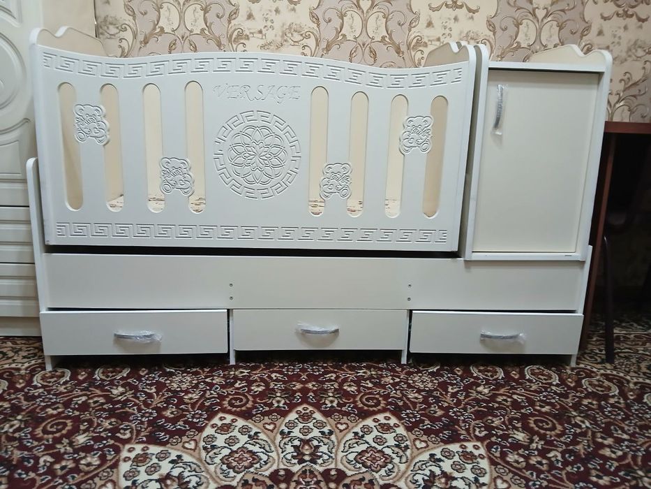 Детская мебель  Шкаф + Кровать