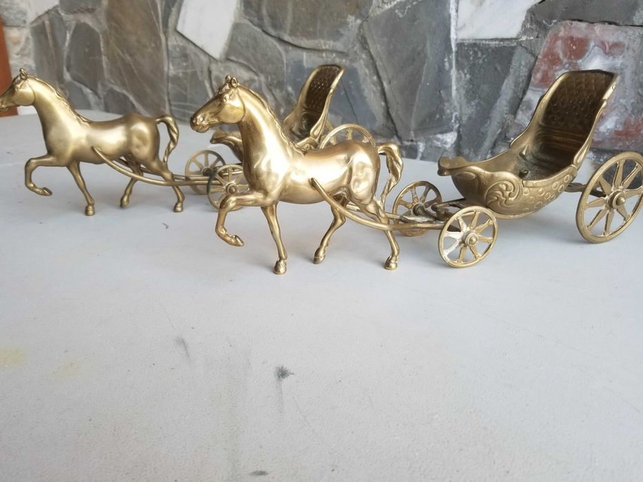 ornamente din bronz