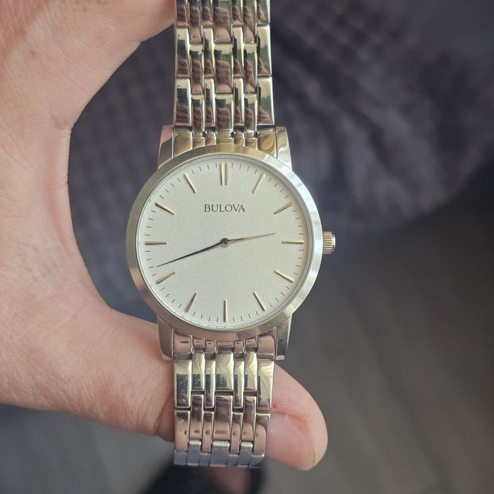 Ceas Bulova original cu baterie nouă