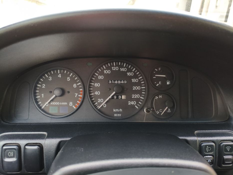 Мазда 323F 1996г