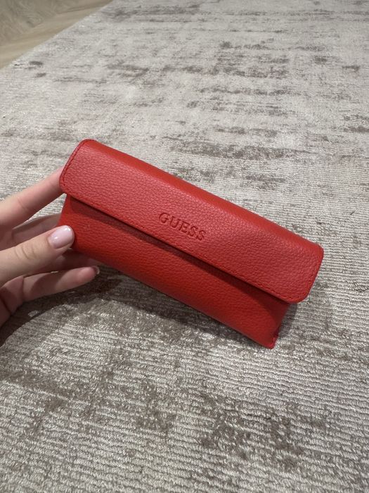 Слънчеви очила GUESS