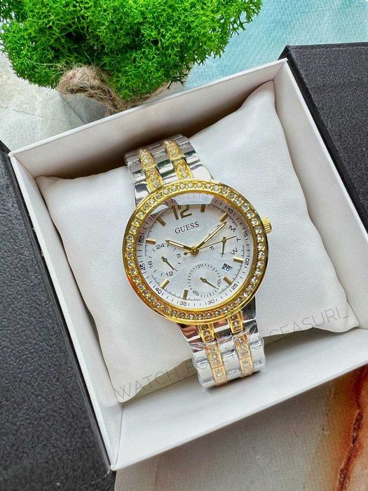 Ceas de mână damă Model 11 – Design Elegant – Cutie Cadou Inclusă