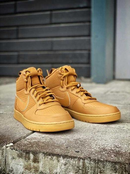 Кафяви кецове Nike Court Borough Mid Winter размер 41