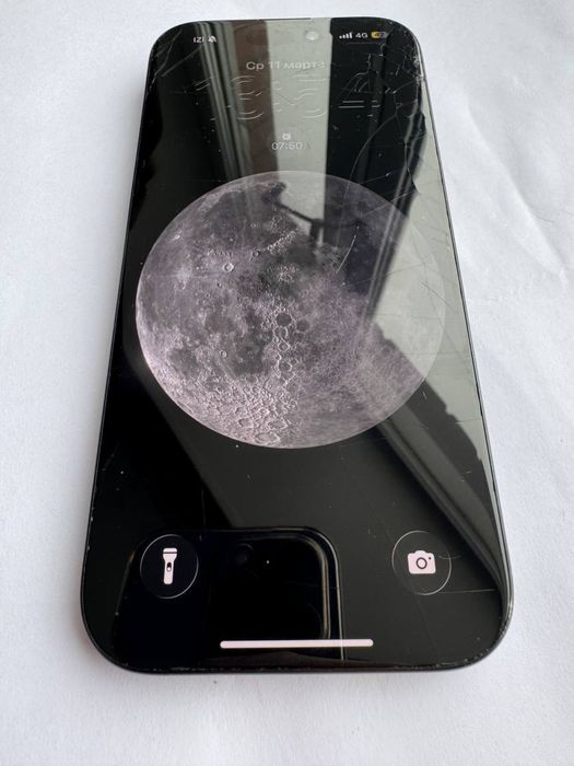 В продаже айфон 16про 128гб