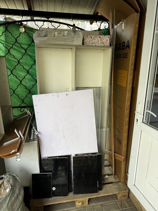 Ресешепн, полки, тумба