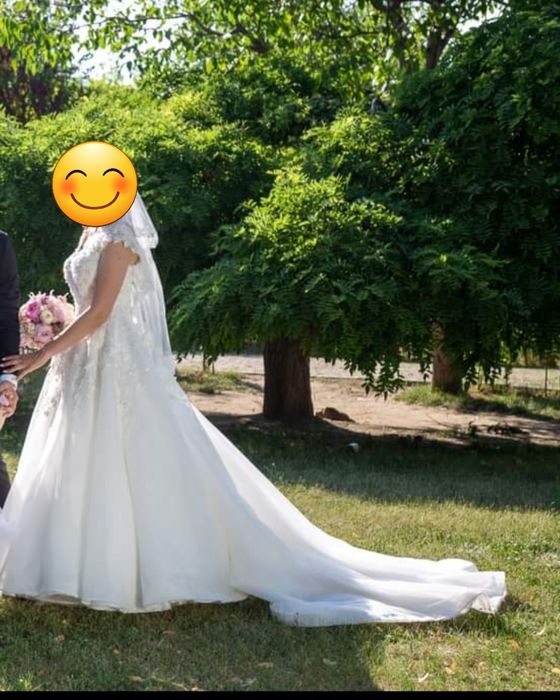 Rochie de mireasa Viktoryia Maksimchuk