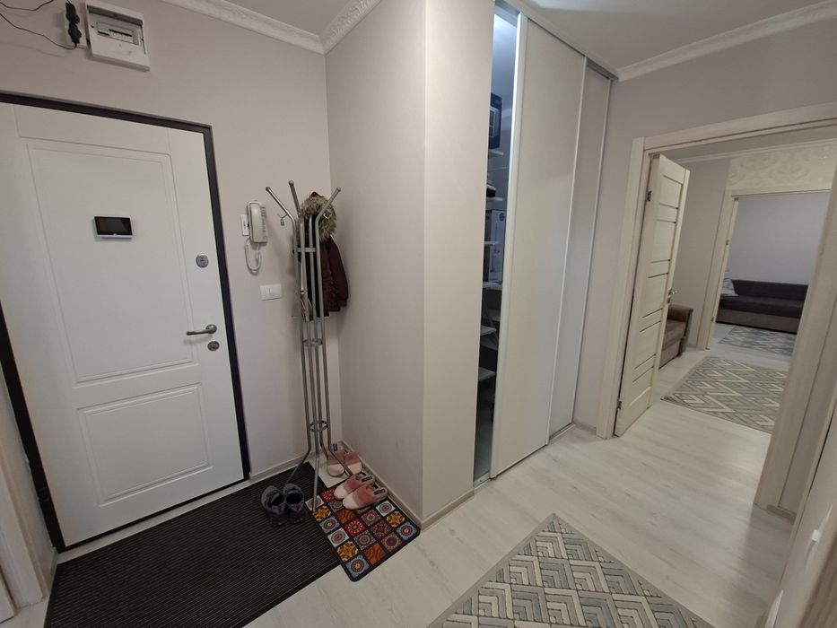 Apartament 3 camere micro 19