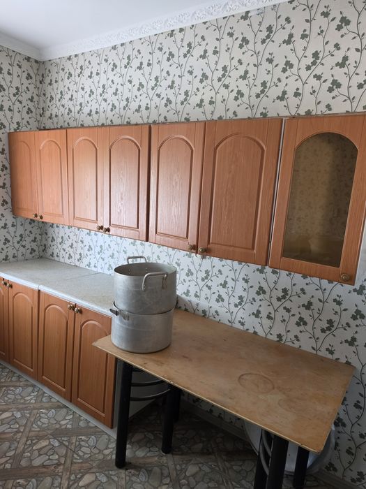 Продается холодильник и кух гарнитур