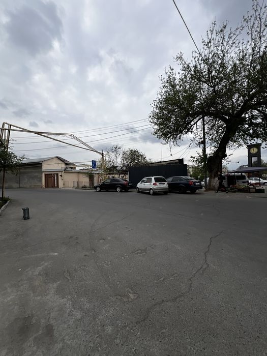 Uchastka sotiladi 7,5 sotix Uchtepa katta qanida