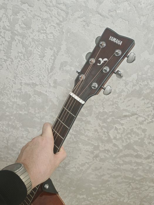 Гитара yamaha fg850