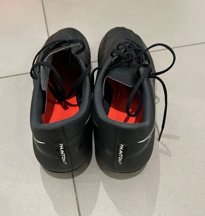 Vând ghete fotbal Nike