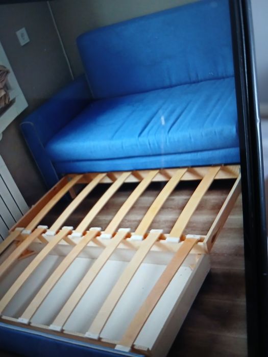Продам диван раздвижной
