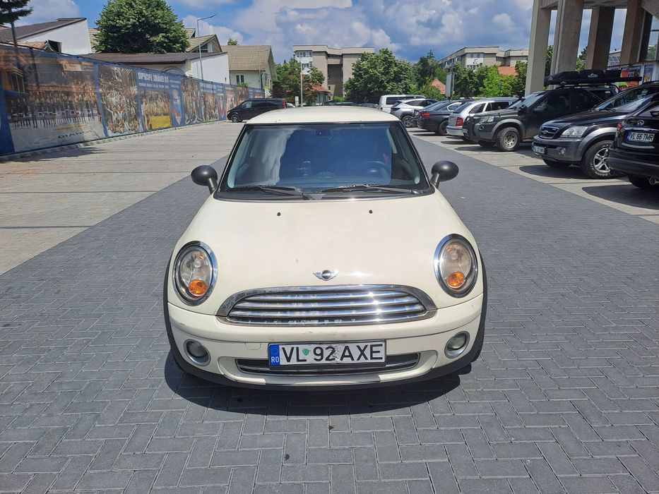 2010 Mini One Face-lift  1.4 benzina 95 cai