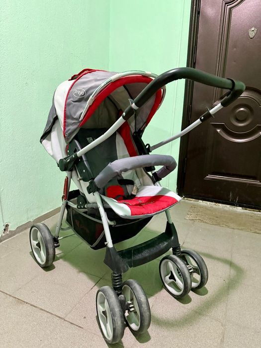 Продаётся детская коляска Prego "Зима-лето"

Очень удобная и манёврен