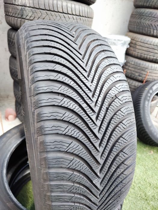 2 бр зимни 225/55/17 дот 24г Michelin