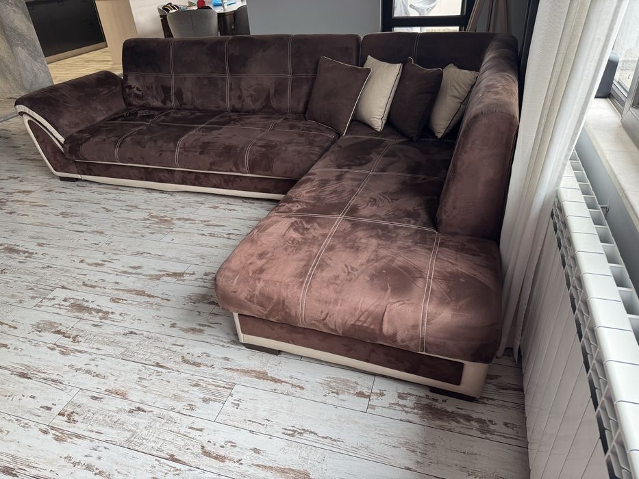 Диван с функция сън и ракла