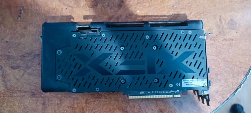 Placa video Rx 5500 XT 8GB plus sursa 500W