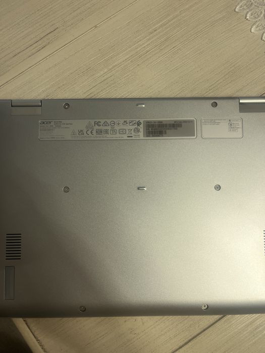 Acer Chromebook CP513-1H series,