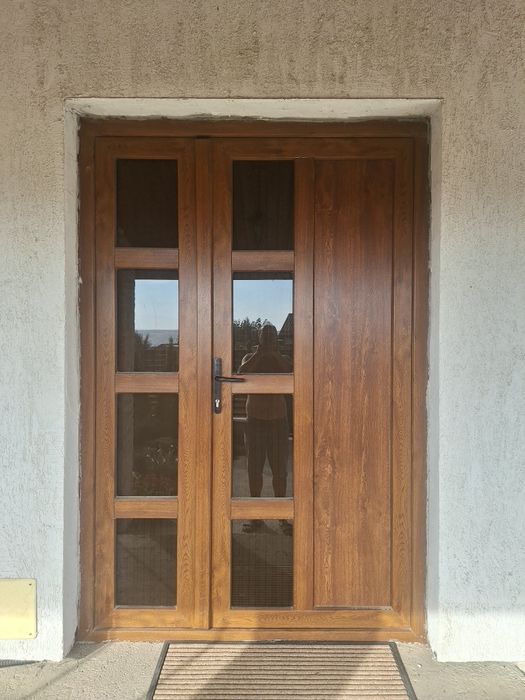 De vanzare usi termopan