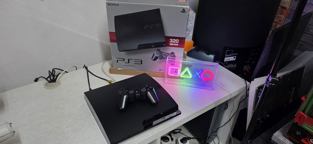 PlayStation 3 Impecabilă la cutie 320GB 22 Jocuri