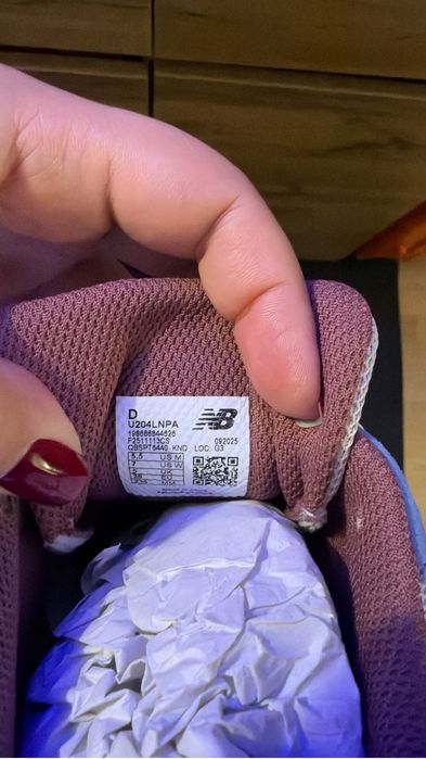 New Balance 204L