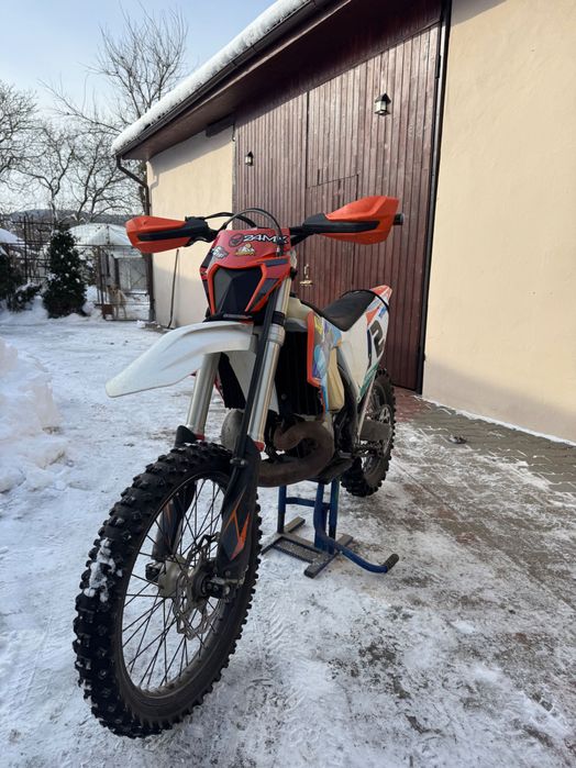 Vand Ktm 300 2 t 2021 sau schimb cu can am