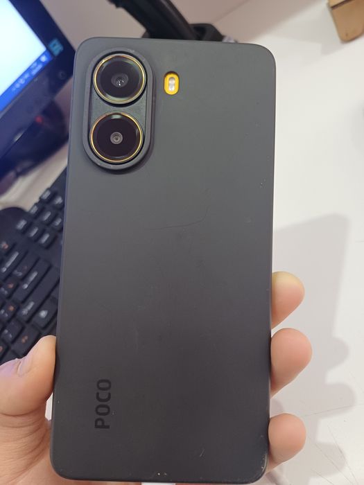 Продаю телефон Poco X7 pro