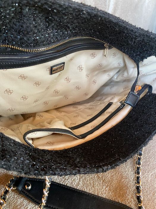 Guess дамска чанта