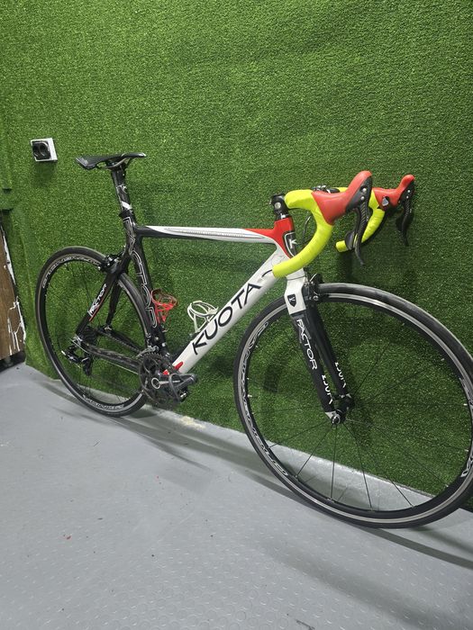 Шосеен,гравел,трекинг ,карбонов canyon, specialized, Stevens, giant
