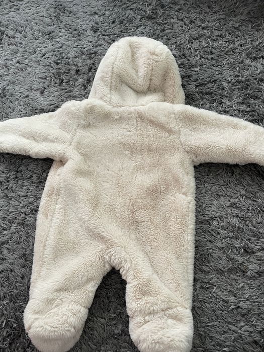 Пухен бебешки космонавт