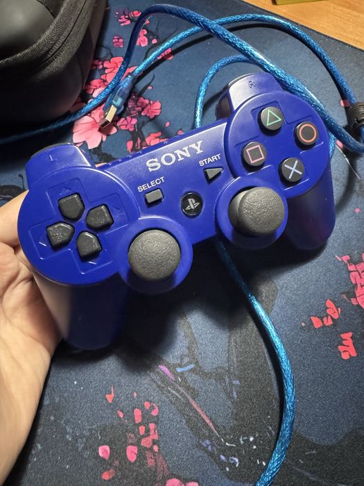 Геймпад от пс3 продается