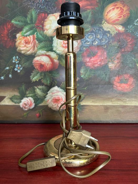 A289 veioza, 32cm H, 13cm D baza